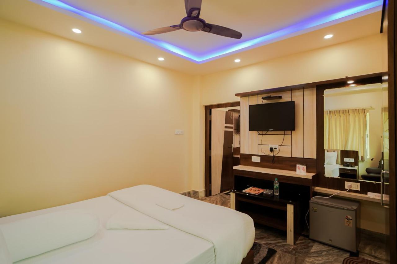 Silver Sand Eco Resort !! Beachfront !! With Biggest Pool And Huge Open Area !! Ideal For Weddings !! Couple Friendly !! Mandarmani Exterior photo